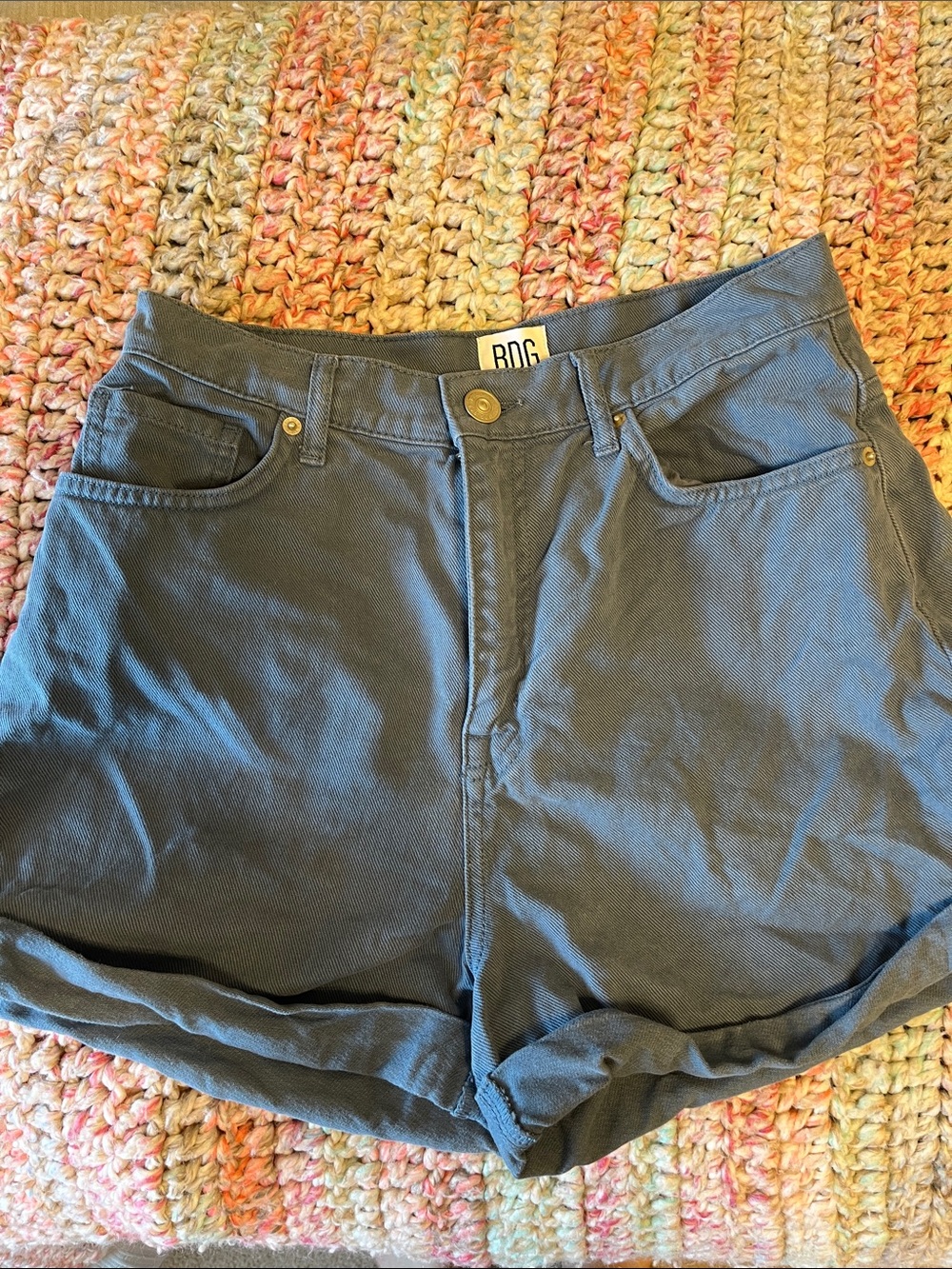 BDG High-Rise Rolled Hem Jean Shorts in Slate